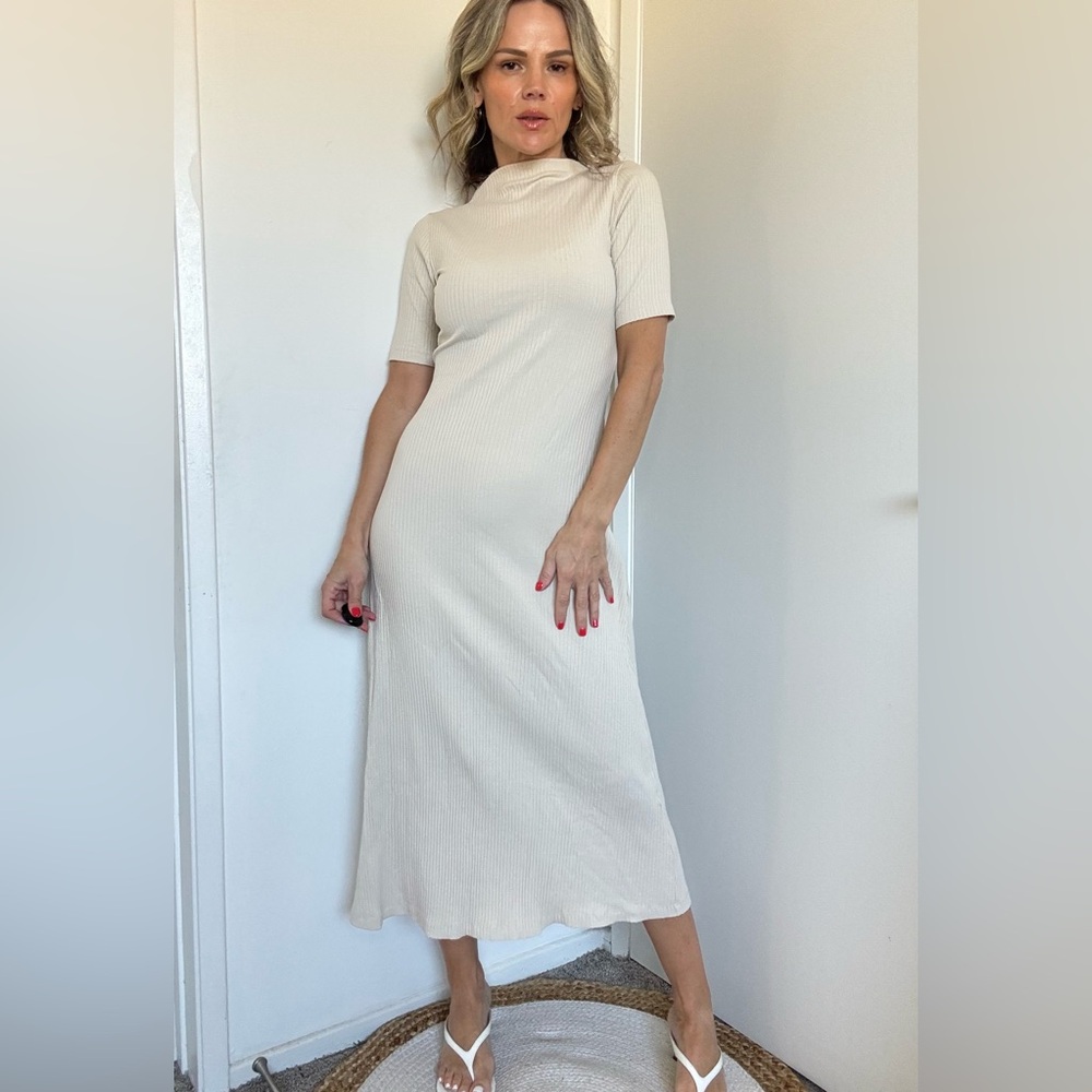 Zara Rib A Line Midi Dress - Picture 5 of 17